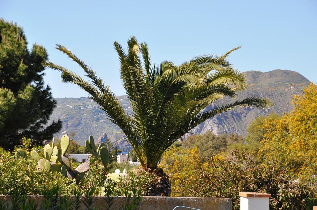 Holiday Eolie Village Porto Vulcano  Exterior foto
