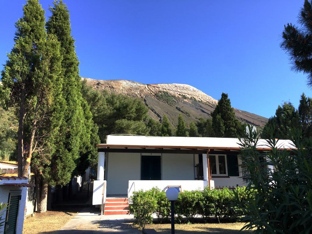 Holiday Eolie Village Porto Vulcano  Exterior foto